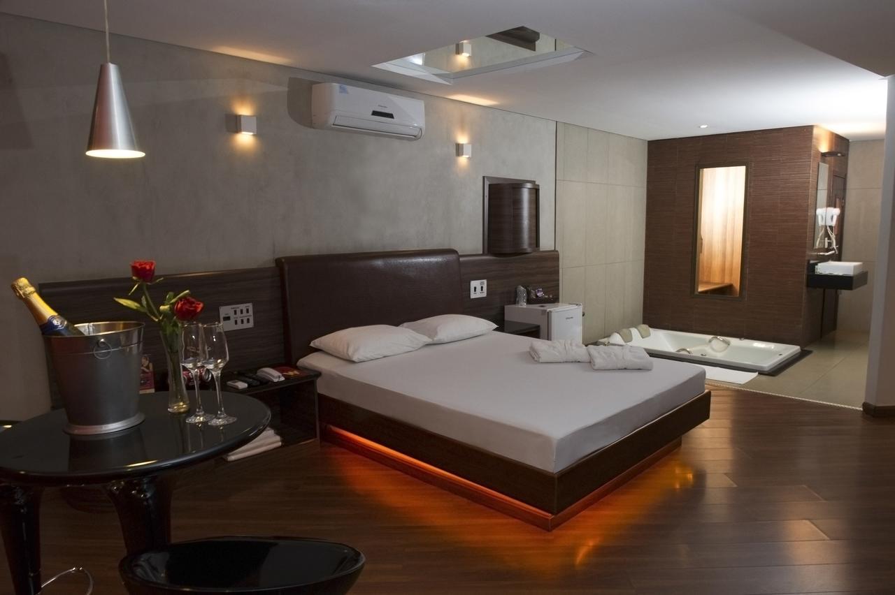 W Motel (Adults Only) Congonhas  Kültér fotó